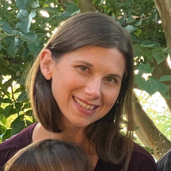 Meet your Posher, Christy - Picture 1 of 1